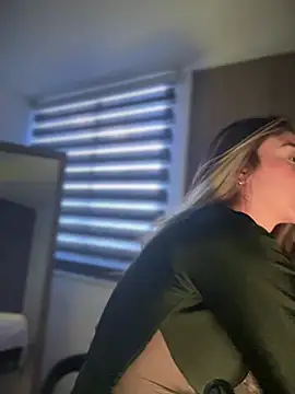 AmmyCollinsW online show from 03-09-25, 10:52