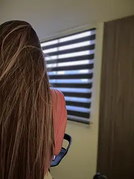 AmmyCollinsW online show from 03-11-25, 08:31