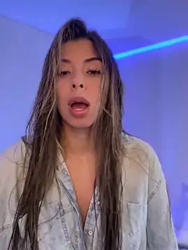 AmmyCollinsW online show from 09-16-25, 08:32