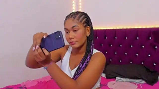 Snapshot of AlisonJaimes chatting on 02-06-26, 09:29 AlisonJaimes online show from 02-06-26, 09:29