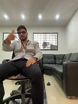  tony8 online show from 10-31-25, 06:09