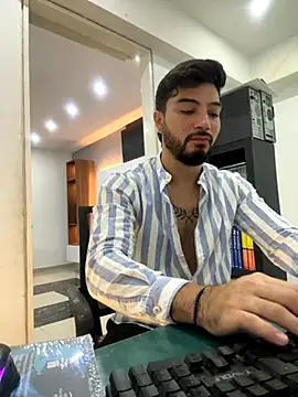  tony8 online show from 11-21-25, 04:49