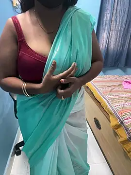 Snapshot of sajeetha chatting on 02-11-25, 08:48 sajeetha online show from 02-11-25, 08:48