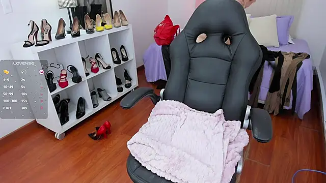 Victoria collins 1 online show from 01-29-25, 05:56