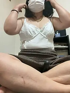 Snapshot of ryoko6681 chatting on 03-25-26, 03:40 ryoko6681 online show from 03-25-26, 03:40