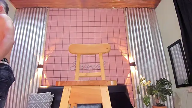 Snapshot of antony_bigdick_ chatting on 03-19-25, 01:21 antony bigdick online show from 03-19-25, 01:21