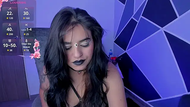 Snapshot of alyssa_magiic chatting on 01-16-26, 05:28 alyssa magiic online show from 01-16-26, 05:28