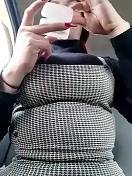 IamAlana  online show from 02-25-25, 02:44