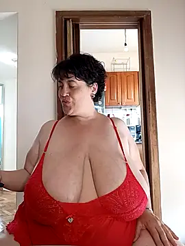 Snapshot of Sole_Love chatting on 10-23-25, 07:12 Sole Love online show from 10-23-25, 07:12