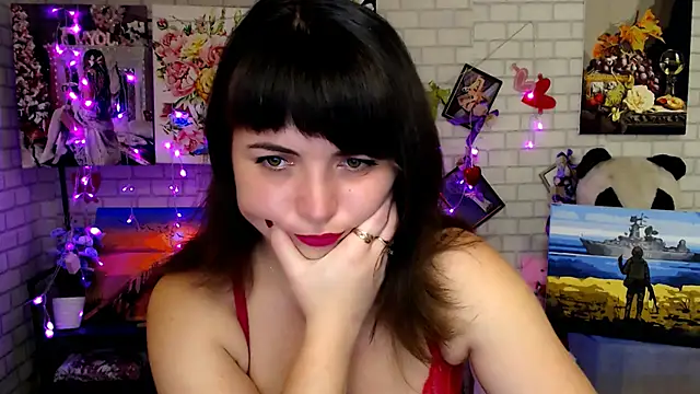 Darina M  online show from 10-26-25, 05:24