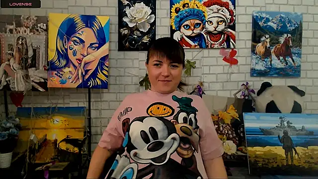 Darina M  online show from 04-29-26, 04:49