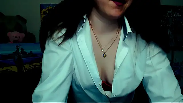 Darina M  online show from 05-20-26, 04:40