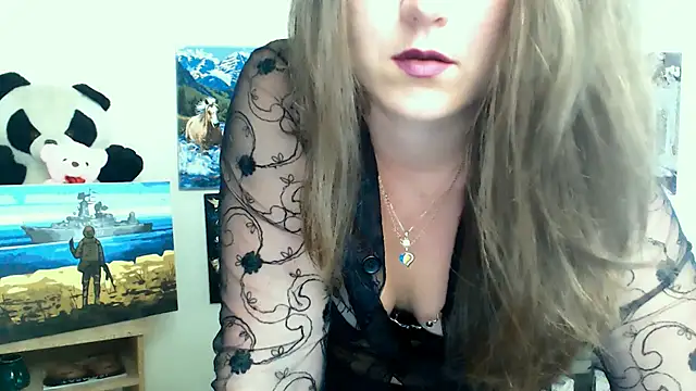 Darina M  online show from 07-28-26, 11:17