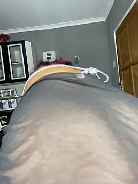 Snapshot of DarkBerry87 chatting on 02-18-25, 11:19 DarkBerry87 online show from 02-18-25, 11:19