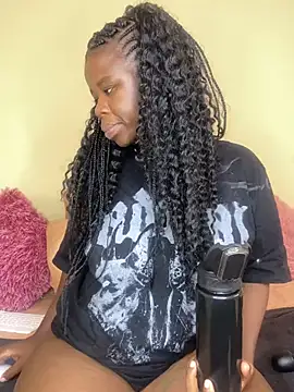 Snapshot of DarkBerry87 chatting on 03-22-25, 01:41 DarkBerry87 online show from 03-22-25, 01:41