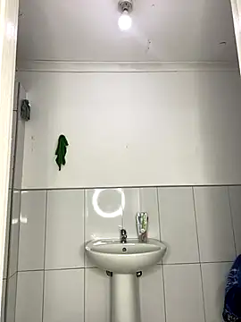 Snapshot of DarkBerry87 chatting on 10-07-25, 06:27 DarkBerry87 online show from 10-07-25, 06:27