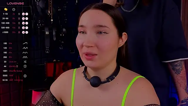 Snapshot of domDani_subMay chatting on 01-15-25, 04:21 domDani subMay online show from 01-15-25, 04:21