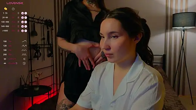 Snapshot of domDani_subMay chatting on 03-02-25, 12:43 domDani subMay online show from 03-02-25, 12:43