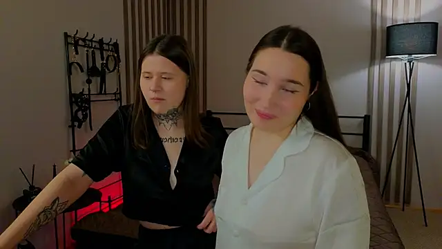 Snapshot of domDani_subMay chatting on 03-16-25, 10:44 domDani subMay online show from 03-16-25, 10:44