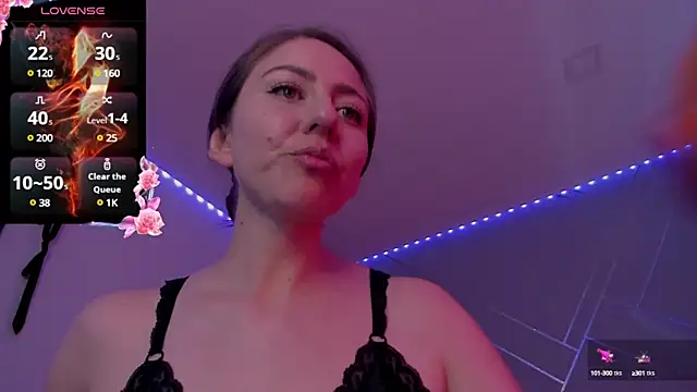 Snapshot of Ich_Bin_Julia chatting on 01-07-25, 04:48 Ich Bin Julia online show from 01-07-25, 04:48