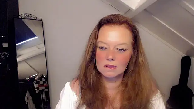 roxanna24 online show from 03-15-26, 04:02