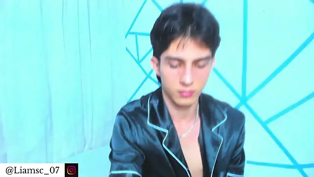 liam scott77 online show from 07-15-26, 03:12