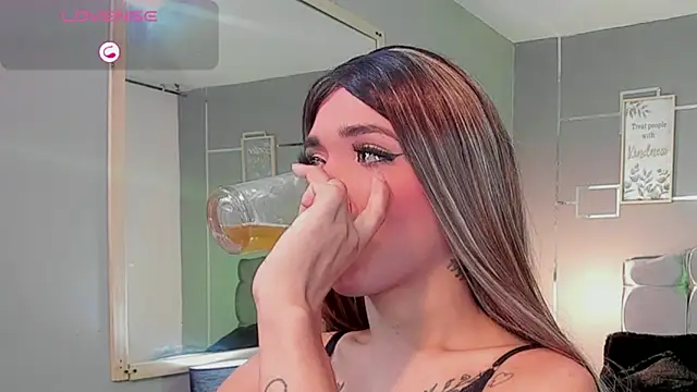 Micaela Rangel online show from 01-19-25, 02:47