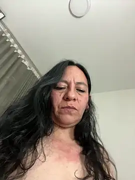 Snapshot of Freya_Artemisa chatting on 09-19-25, 06:19 Freya Artemisa online show from 09-19-25, 06:19