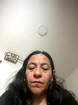 Freya Artemisa online show from 11-16-25, 06:57