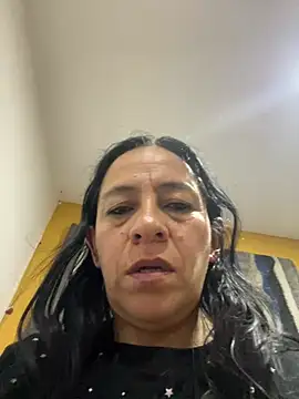 Snapshot of Freya_Artemisa chatting on 08-01-26, 02:22 Freya Artemisa online show from 08-01-26, 02:22