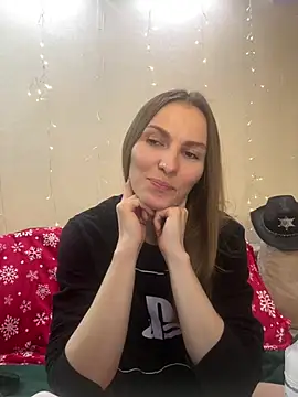 Snapshot of RachelBelI chatting on 01-21-25, 11:13 RachelBelI online show from 01-21-25, 11:13
