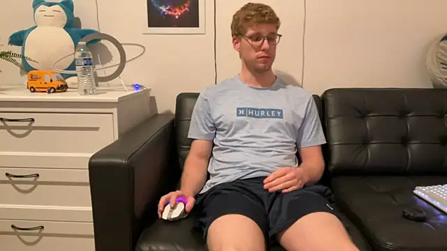 BlueEyedTallGuy94 online show from 12-14-24, 05:07