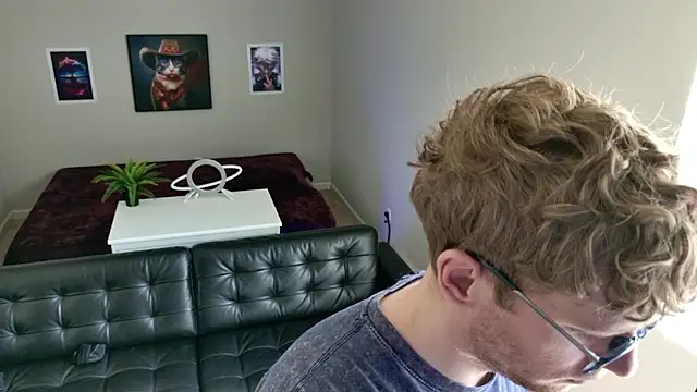 BlueEyedTallGuy94 online show from 03-16-26, 09:19