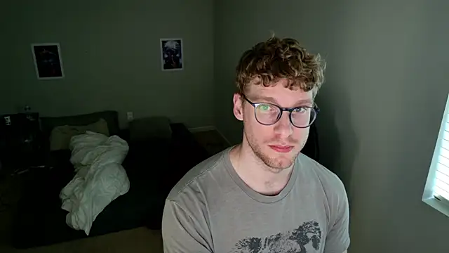 Snapshot of BlueEyedTallGuy94 chatting on 07-14-26, 01:19 BlueEyedTallGuy94 online show from 07-14-26, 01:19
