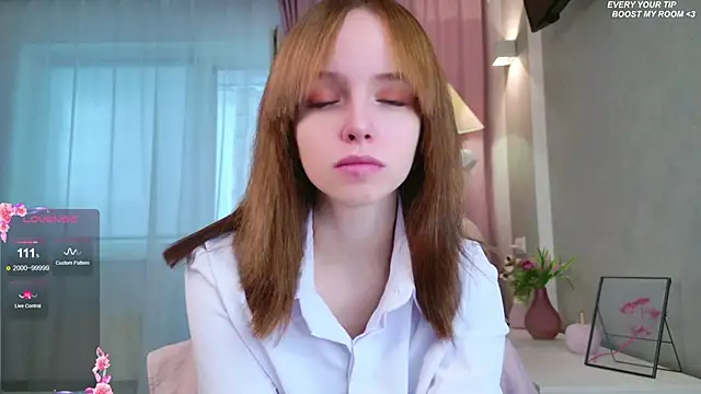Snapshot of b4by_LoL1 chatting on 10-12-25, 10:03 b4by LoL1 online show from 10-12-25, 10:03