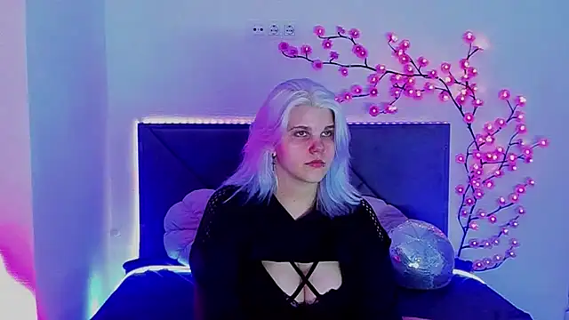 JoannLowe online show from 04-13-26, 06:35