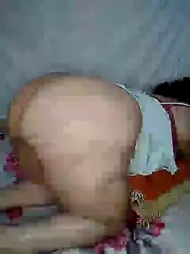 Snapshot of julia_julia02 chatting on 02-10-25, 04:52 julia julia02 online show from 02-10-25, 04:52