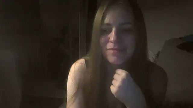 Snapshot of AnnaDiamond1 chatting on 09-27-25, 10:59 AnnaDiamond1 online show from 09-27-25, 10:59