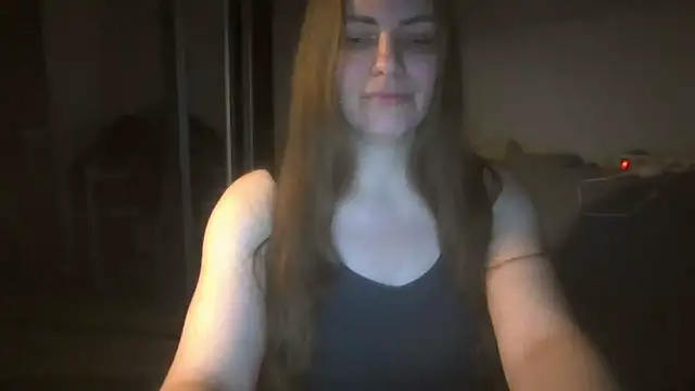 Snapshot of AnnaDiamond1 chatting on 10-14-25, 10:21 AnnaDiamond1 online show from 10-14-25, 10:21