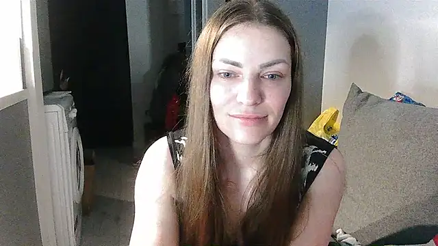 AnnaDiamond1 online show from 07-04-26, 09:43