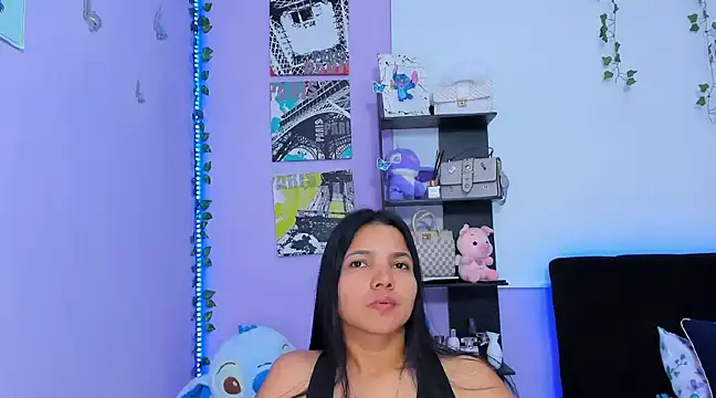 Snapshot of sara_mendez2 chatting on 02-28-25, 07:56 sara mendez2 online show from 02-28-25, 07:56