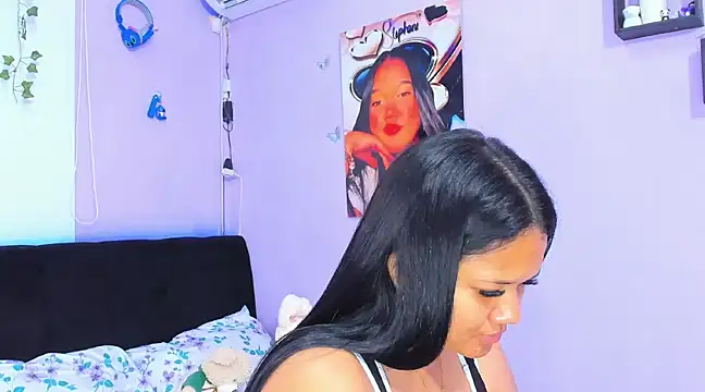 Snapshot of sara_mendez2 chatting on 03-02-25, 02:08 sara mendez2 online show from 03-02-25, 02:08