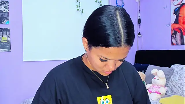 Snapshot of sara_mendez2 chatting on 03-11-25, 11:15 sara mendez2 online show from 03-11-25, 11:15