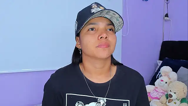 Snapshot of sara_mendez2 chatting on 03-21-25, 12:07 sara mendez2 online show from 03-21-25, 12:07