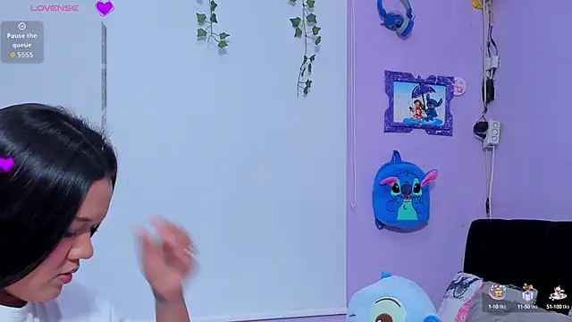 Snapshot of sara_mendez2 chatting on 09-27-25, 11:54 sara mendez2 online show from 09-27-25, 11:54