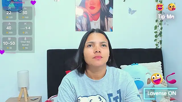 Snapshot of sara_mendez2 chatting on 11-29-25, 10:24 sara mendez2 online show from 11-29-25, 10:24