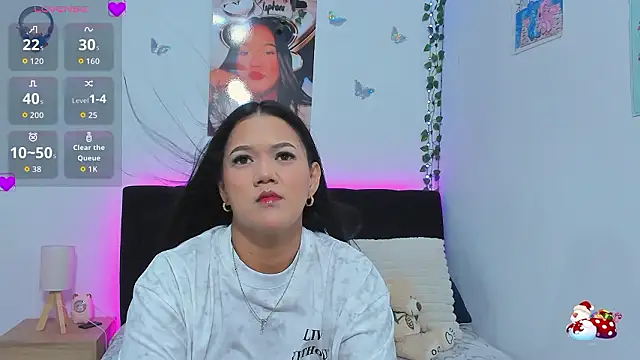 Snapshot of sara_mendez2 chatting on 02-13-26, 11:23 sara mendez2 online show from 02-13-26, 11:23