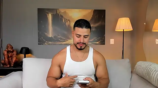 Snapshot of ApoloMakris chatting on 01-06-26, 07:50 ApoloMakris online show from 01-06-26, 07:50