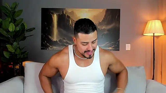 Snapshot of ApoloMakris chatting on 04-09-26, 07:08 ApoloMakris online show from 04-09-26, 07:08