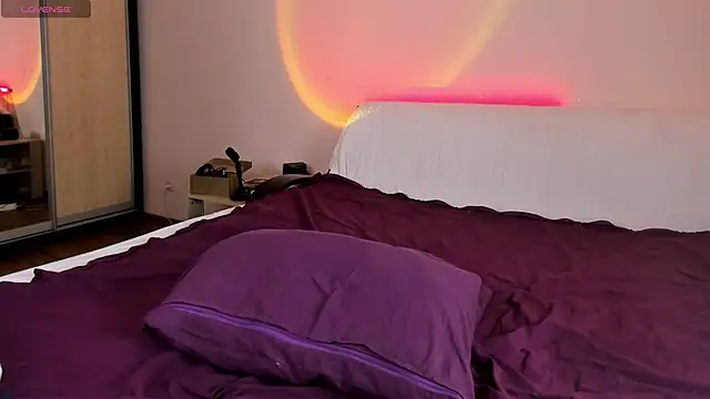 May Flower online show from 03-09-25, 10:41